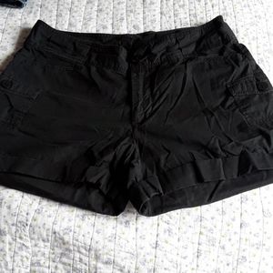 💕CUTE💕FMX black cotton shorts